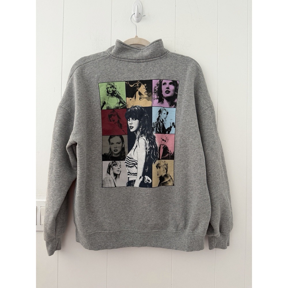 Taylor Swift Eras Tour Official Merch Quarter Zip Gray Sweatshirt Adult L